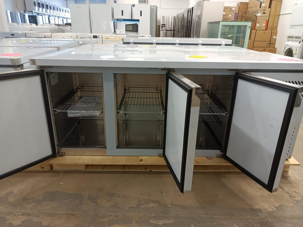 Commercial Underbench Undercounter 3 Door Freezer Appliances