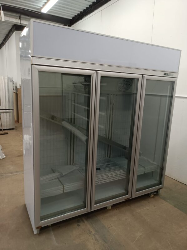 3 Door Display Freezer for Restaurant, Supermarket, Butcher Shop - Image 8