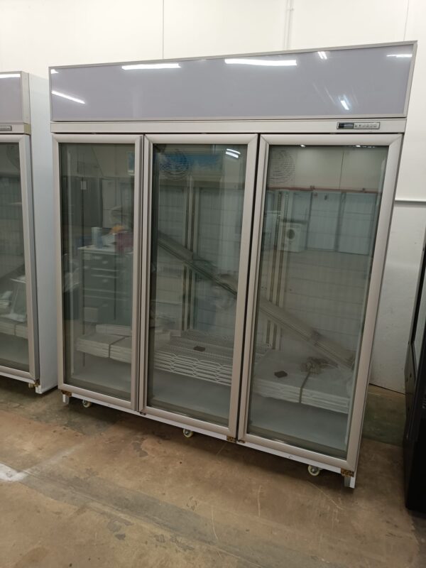 3 Door Display Freezer for Restaurant, Supermarket, Butcher Shop - Image 7