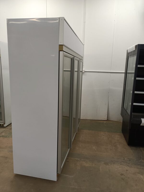 3 Door Display Freezer for Restaurant, Supermarket, Butcher Shop - Image 5