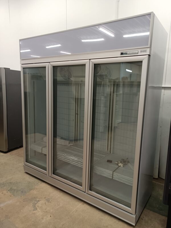 3 Door Display Freezer for Restaurant, Supermarket, Butcher Shop