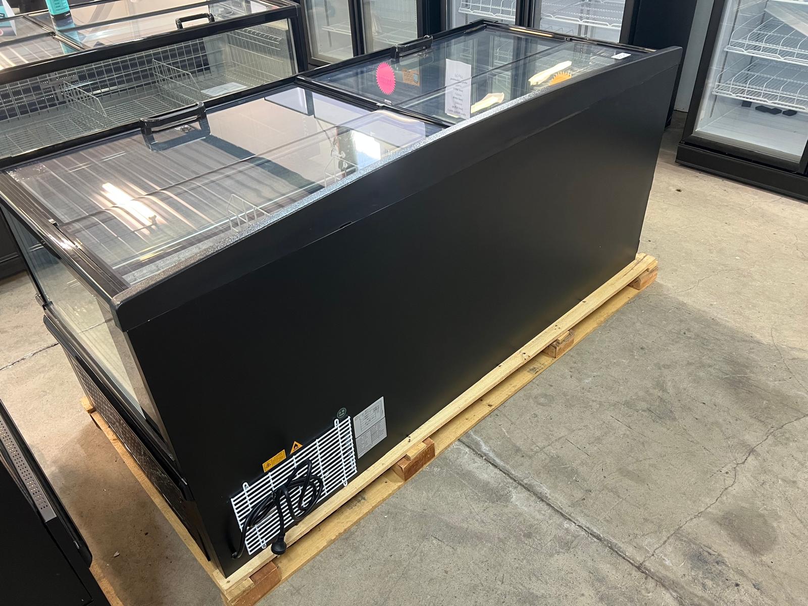 Combined Island Freezer - 700L - Image 3