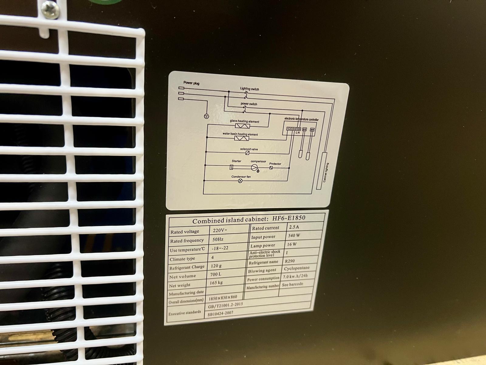 Combined Island Freezer - 700L - Image 4