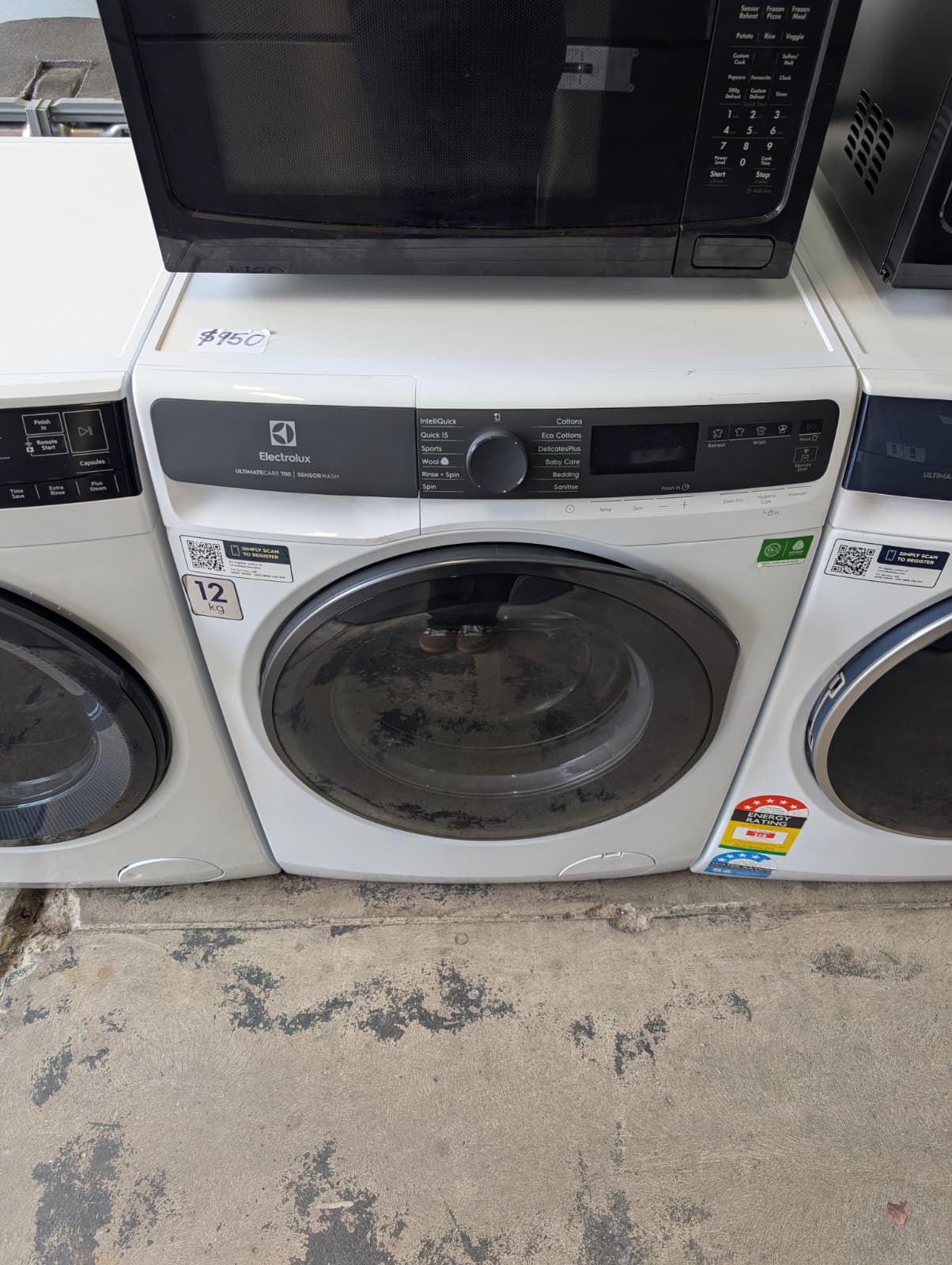 Electrolux 12kg Front Load Washing Machine UltimateCare- White - Image 4